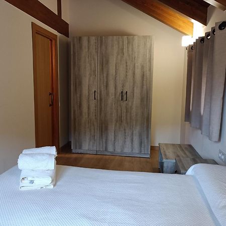 Ferienwohnung Rural Berros La Guingueta D'Aneu Exterior foto