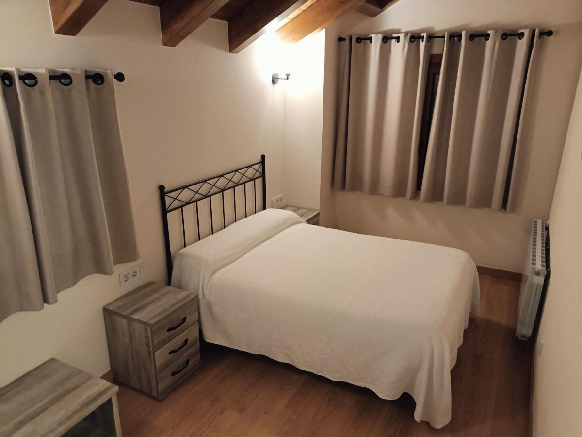Ferienwohnung Rural Berros La Guingueta D'Aneu Exterior foto