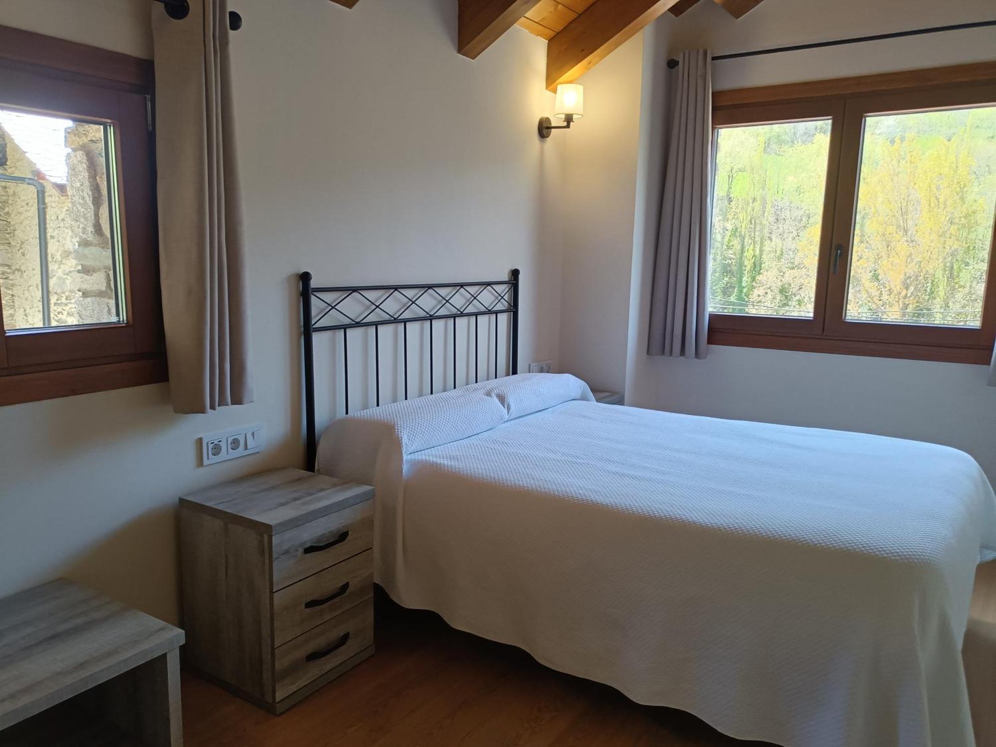 Ferienwohnung Rural Berros La Guingueta D'Aneu Exterior foto
